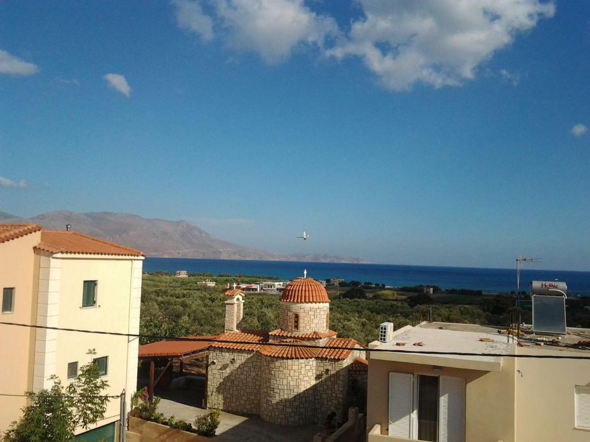 Father's House In Kissamos Apartment *